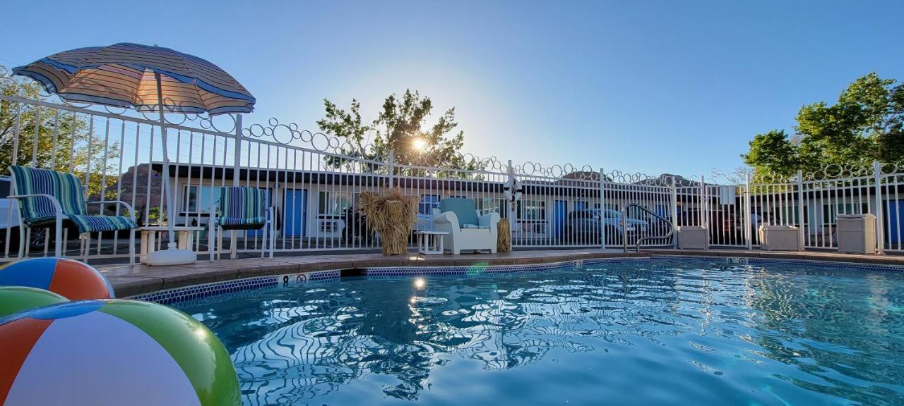 קנב Quail Park Lodge מראה חיצוני תמונה